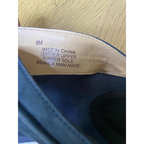 Vaneli Reny Dark‎ Blue Suede Thong Slip-on Open Toe Lugg Sole Sandals Sz 8 - Picture 6 of 7